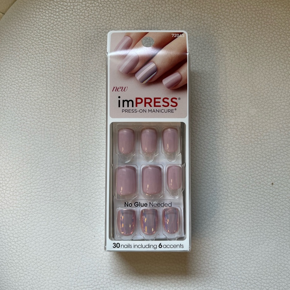 NIB imPRESS press on nails